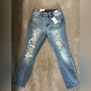 Judy Blue Jeans - Boyfriend Fit - Size 5/27